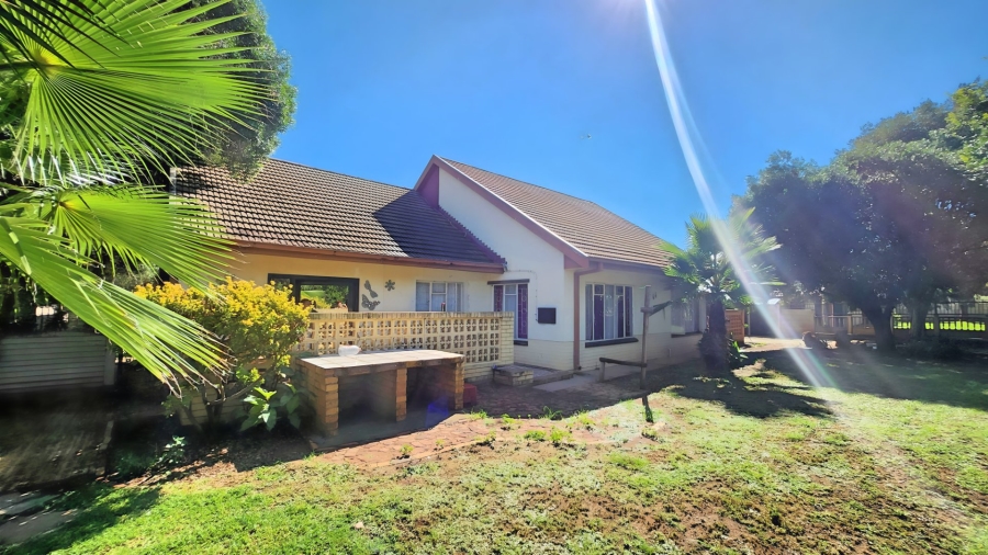3 Bedroom Property for Sale in Meiringspark North West